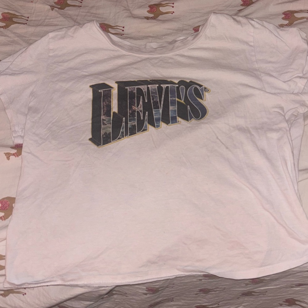 Levi's white crop top